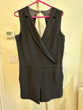 Zara Basic Black Tailored Romper Blazer Style V Neck Size 8